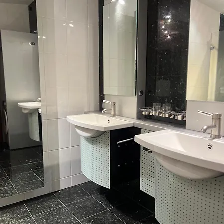 Sunlight Apartament *